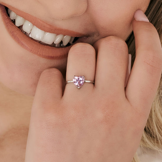 ANELLO DONNA IN ACCIAIO CON CRISTALLO ROSA A FORMA DI CUORE