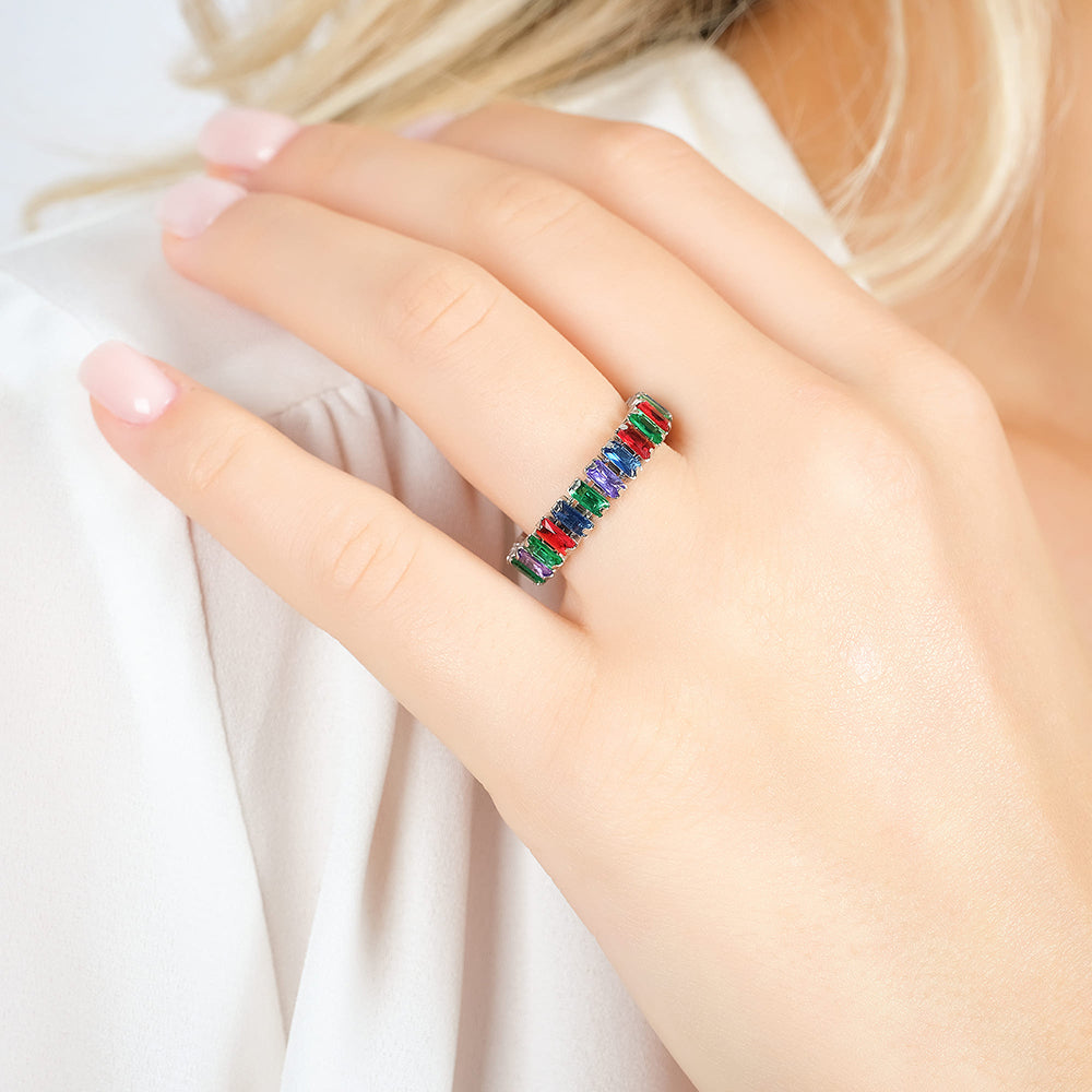 BAGUE RÉGLABLE EN ACIER POUR FEMMES AVEC CRISTAUX MULTICOLORES