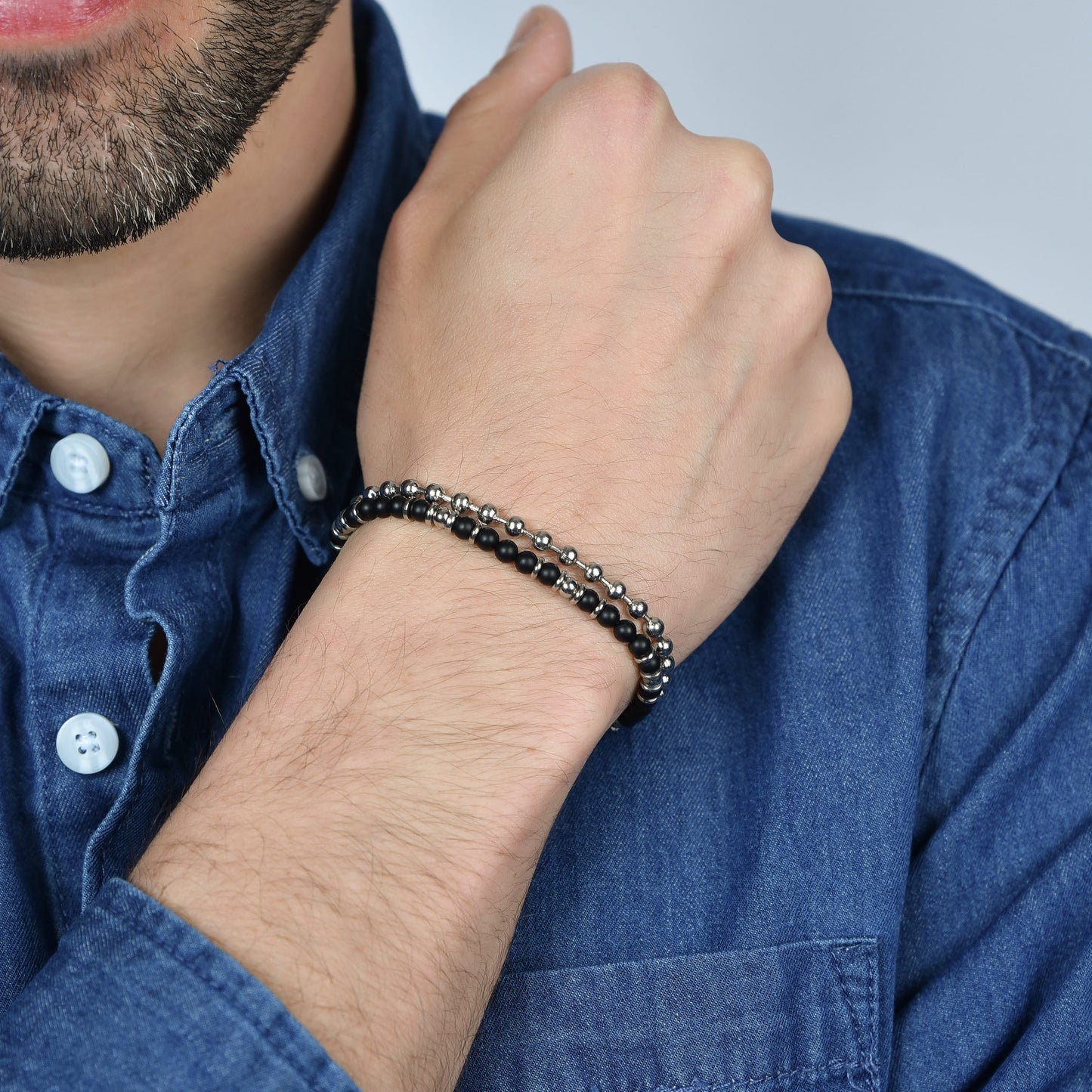 BRACELET HOMME EN ACIER AVEC ÉLÉMENTS EN AGATE NOIRE ET ACIER