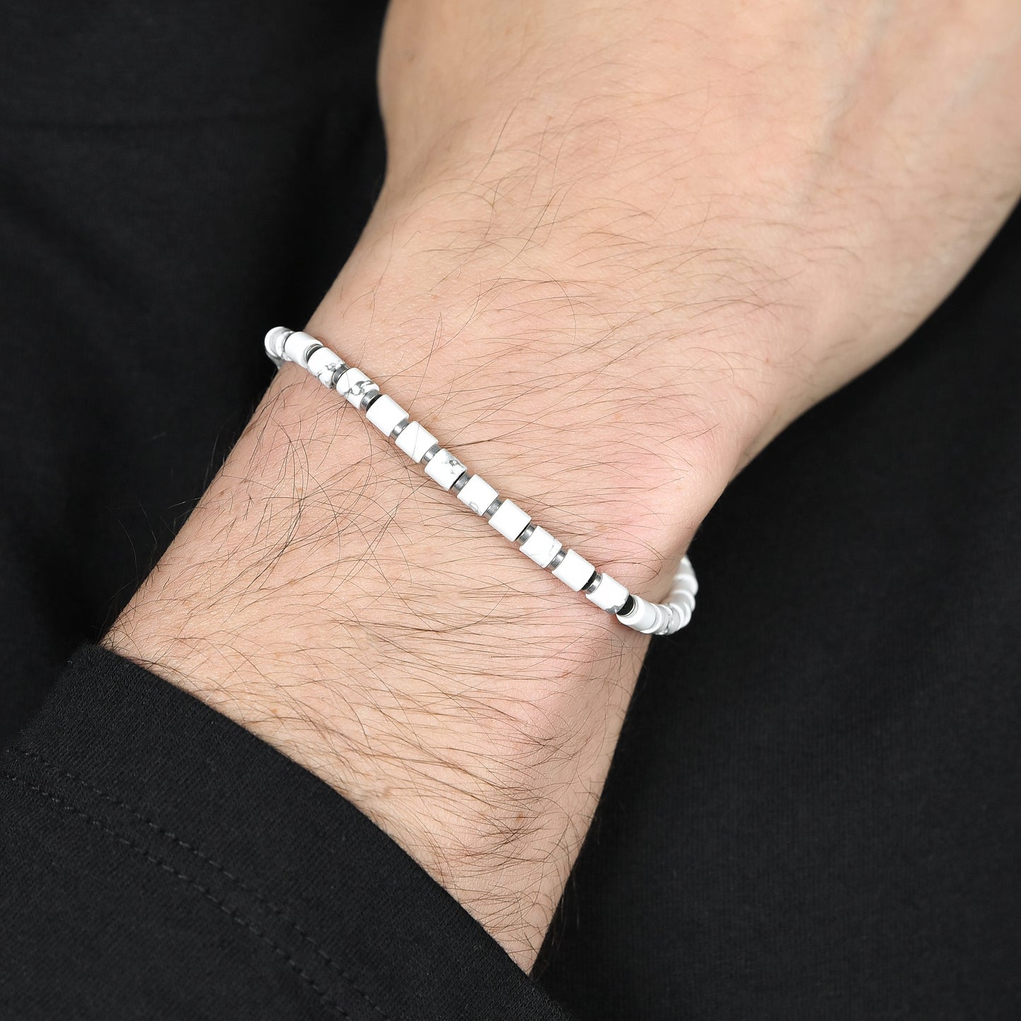 BRACELET HOMME EN ACIER AVEC PIERRES BLANCHES