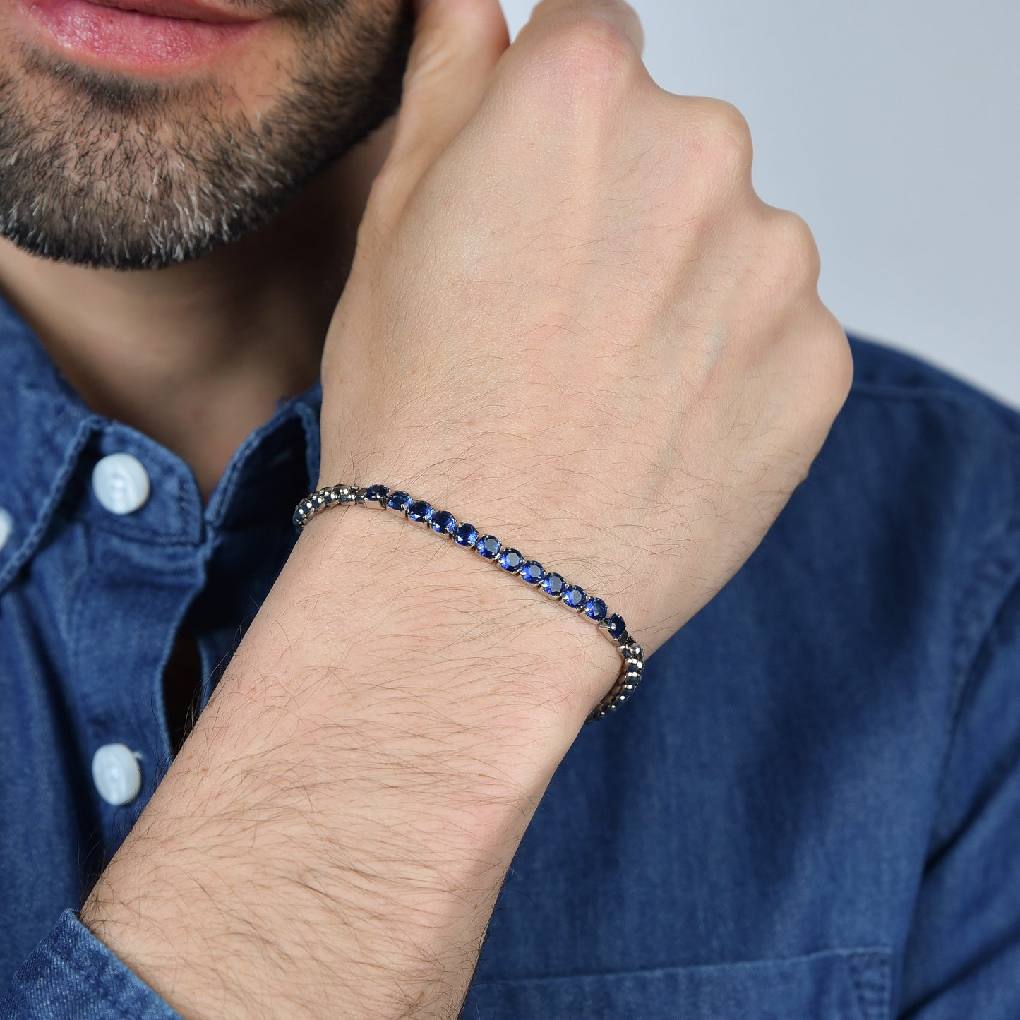 BRACELET HOMME EN ACIER AVEC CRISTAUX BLEUS