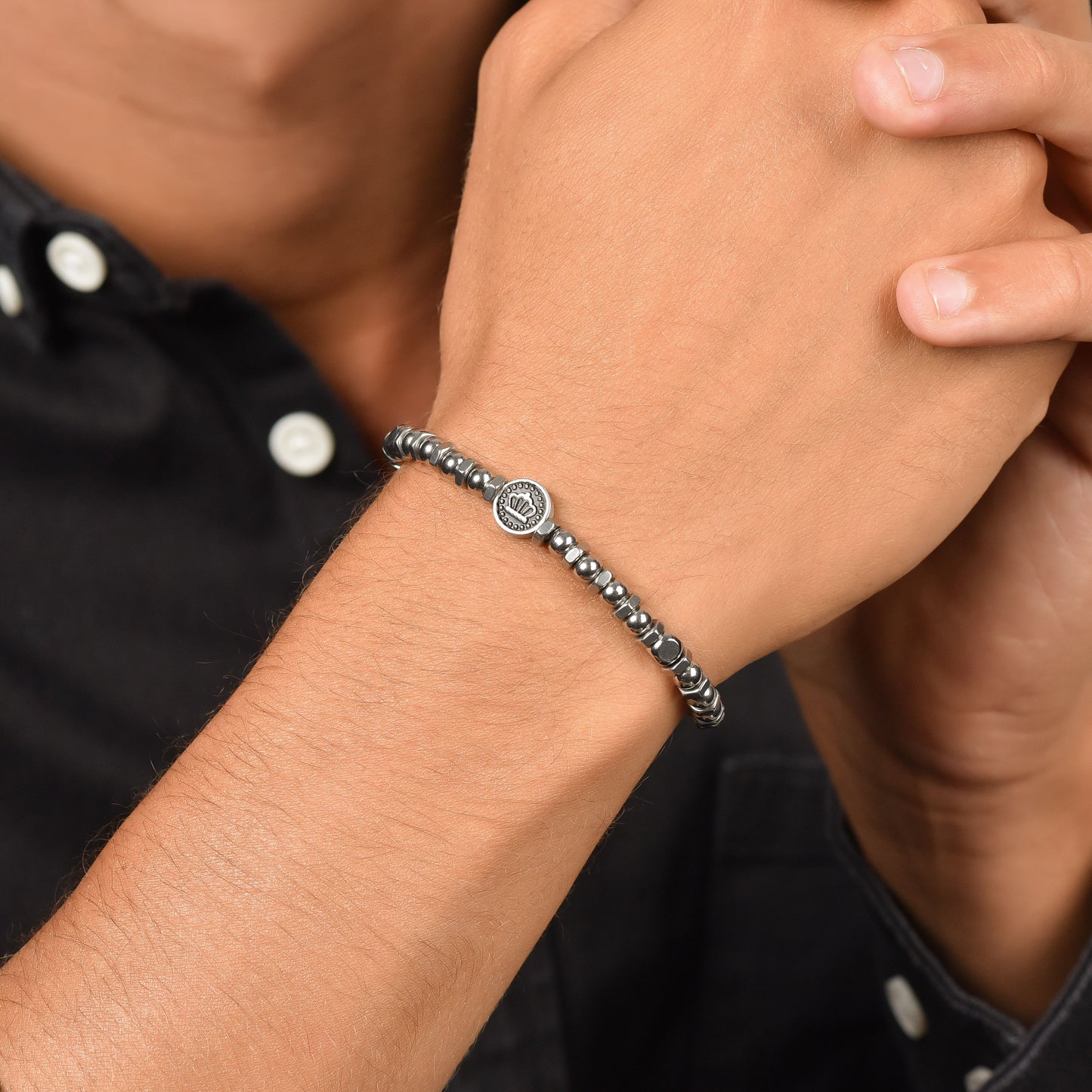 BRACELET HOMME EN ACIER AVEC COURONNE ET ÉMAIL NOIR