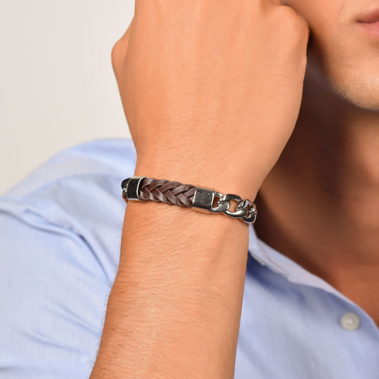 BRACELET HOMME EN ACIER AVEC ÉLÉMENT EN CUIR BRUN