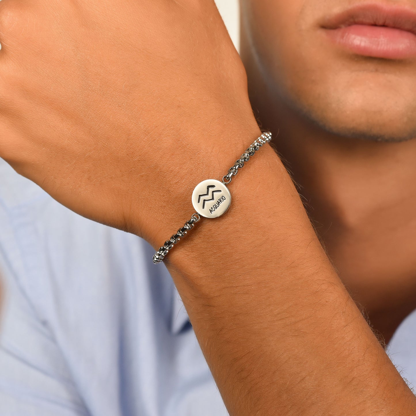 BRACELET HOMME EN ACIER SIGNE DU ZODIAQUE AQUARIUS PLAQUE