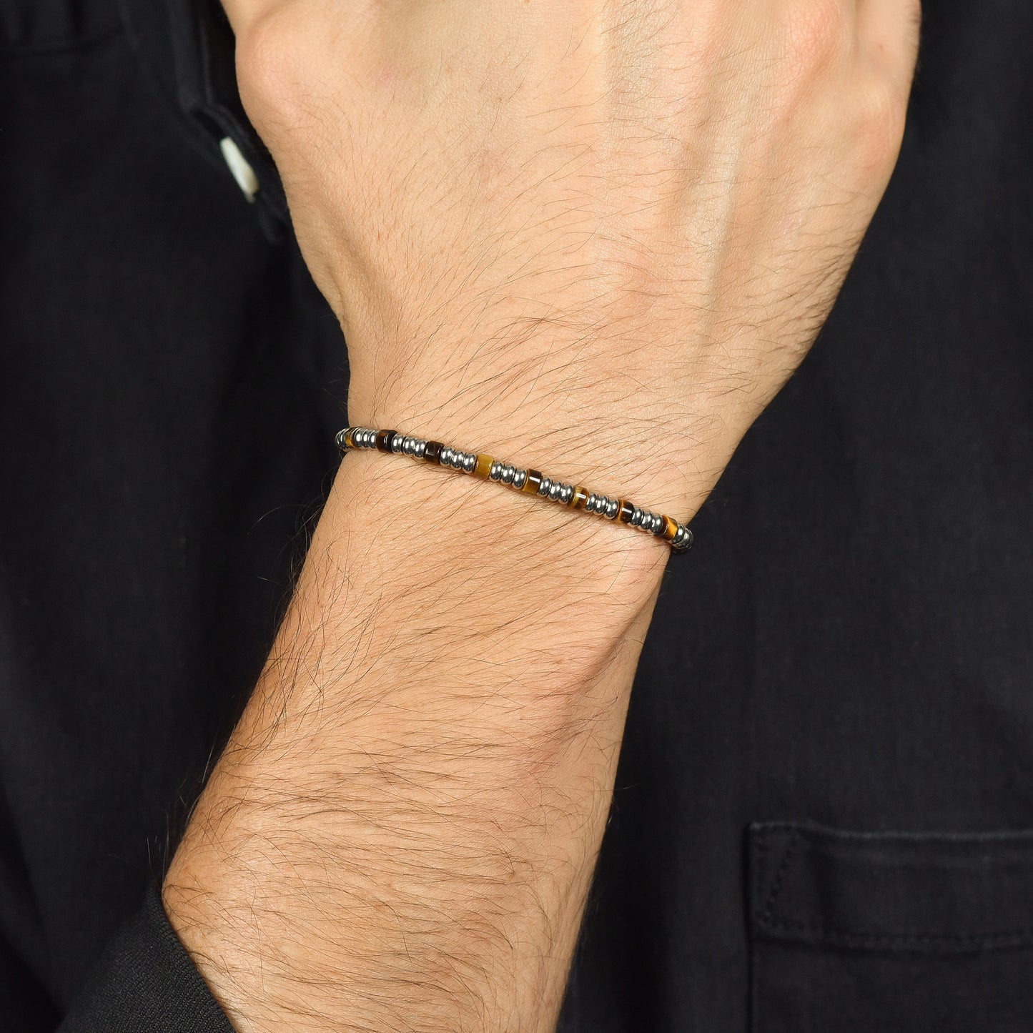 BRACELET HOMME EN ACIER AVEC ÉLÉMENTS EN ARGENT ET PIERRES EN OEIL DE TIGRE