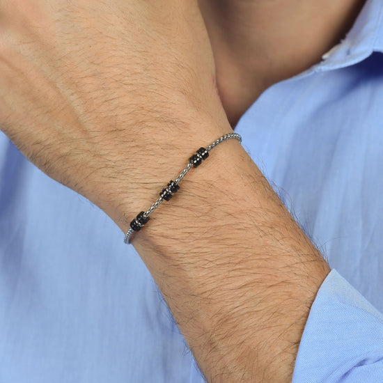 BRACELET HOMME EN ACIER AVEC ÉLÉMENTS IP NOIRS ET ARGENTÉS