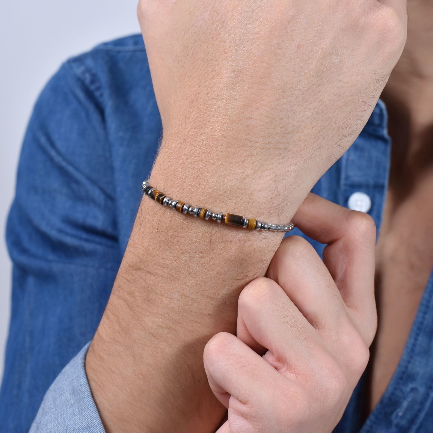 BRACELET HOMME EN ACIER AVEC PIERRE OEIL DE TIGRE