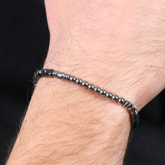 BRACELET HOMME EN ACIER ARGENTÉ ET HÉMATITE NOIRE