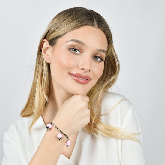 BRACELET FEMME EN ACIER AVEC CLOCHES EN ÉMAIL ROSE ET CRISTAUX BLANCS