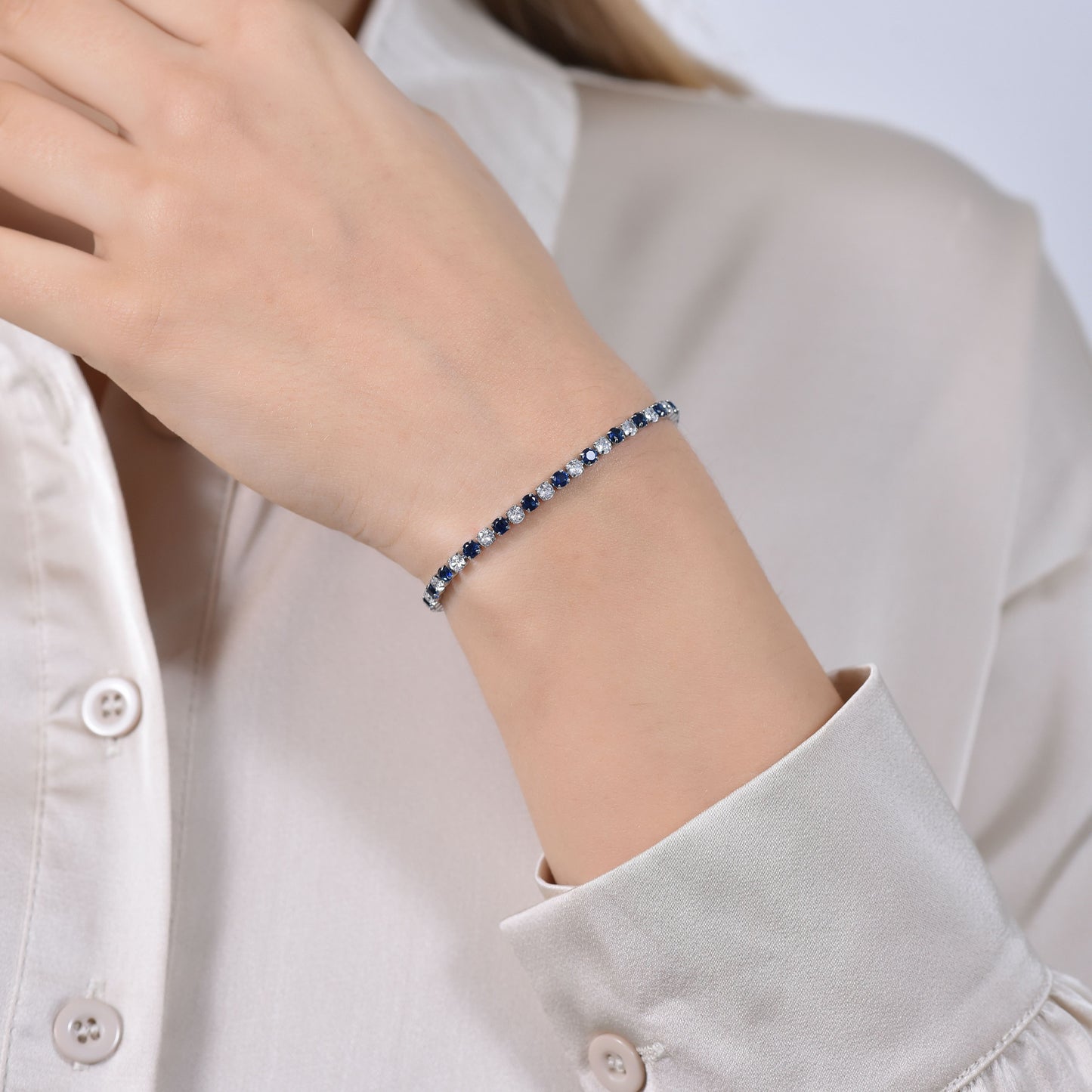 BRACELET DE TENNIS POUR FEMME EN CRISTAUX BLEUS ET BLANCS