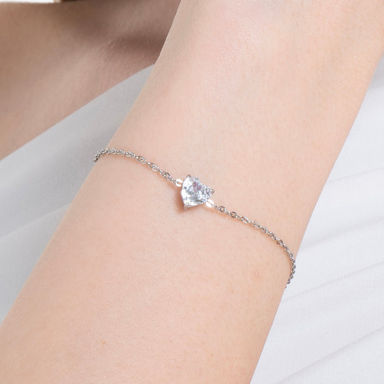 BRACCIALE DONNA IN ACCIAIO CON CUORE CRISTALLO BIANCO