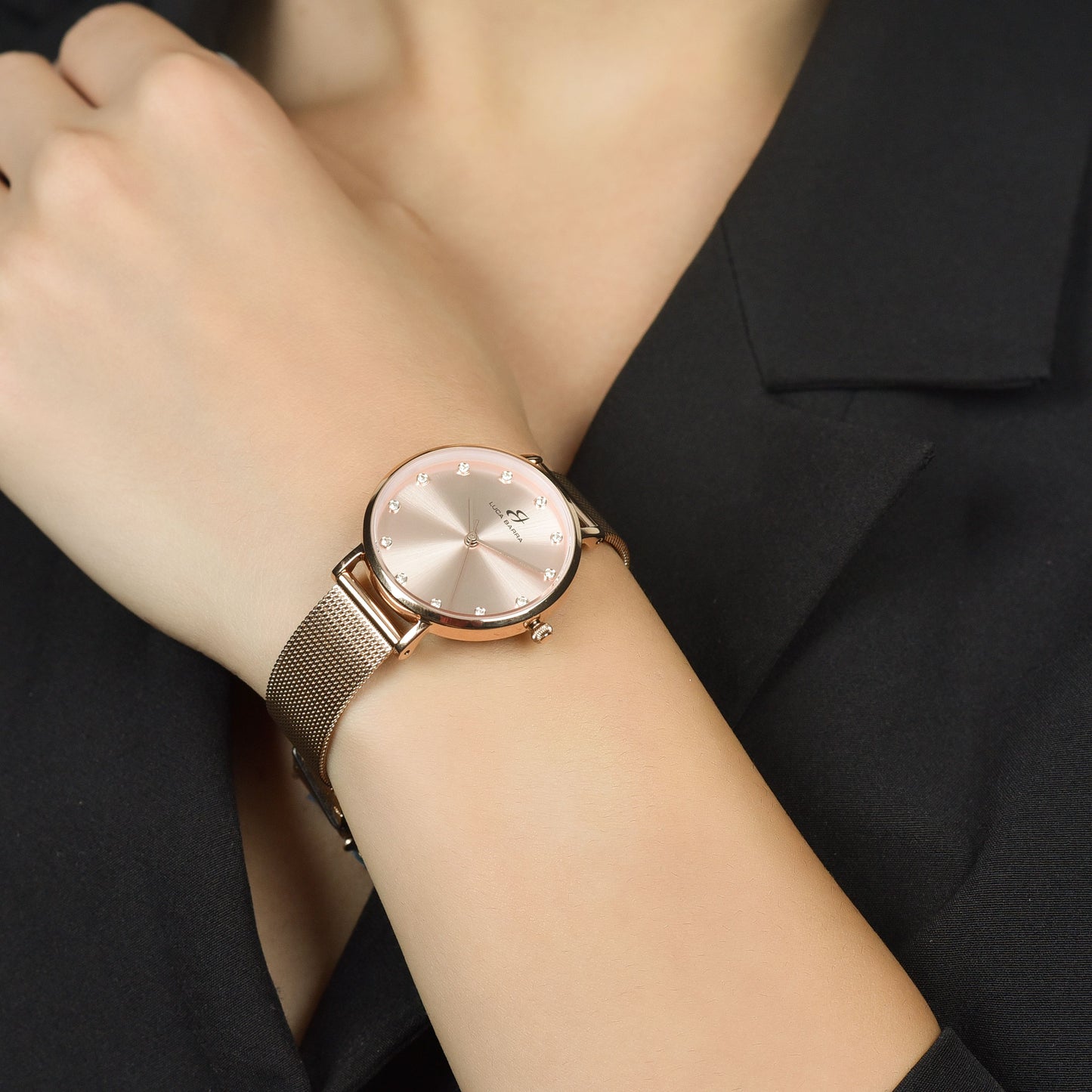 MONTRE POUR FEMMES AVEC BOÎTIER EN ACIER ROSE