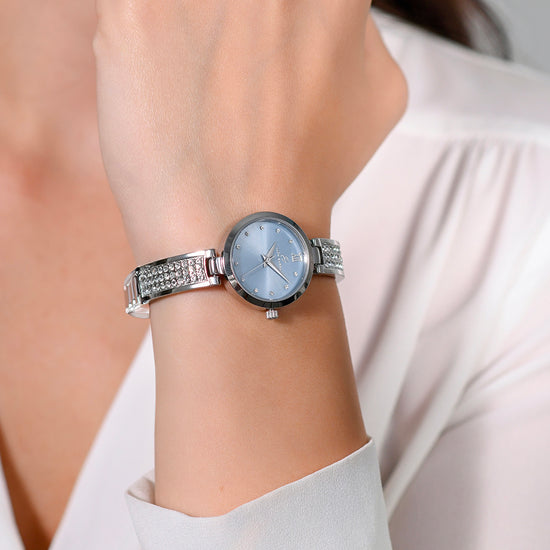 MONTRE POUR DAMES EN ACIER CRISTAL AVEC CADRAN BLEU CLAIR