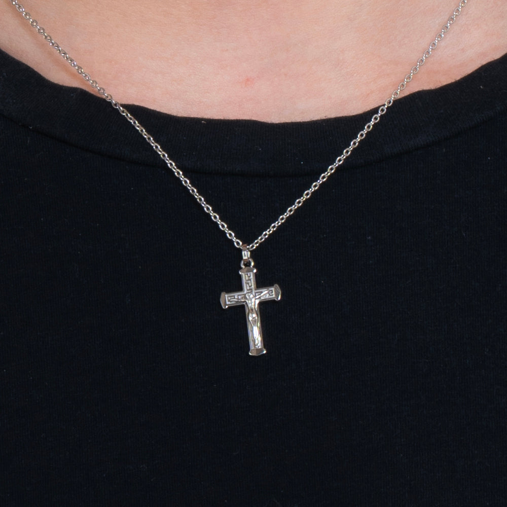 COLLIER HOMME EN ACIER AVEC CRUCIFIX