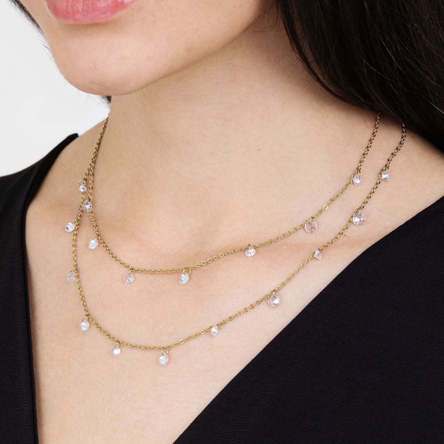 COLLIER EN ACIER MULTIBRINS OR IP AVEC CRISTAUX BLANCS