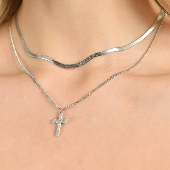 COLLIER CROIX EN ACIER POUR FEMMES AVEC CRISTAUX BLANCS