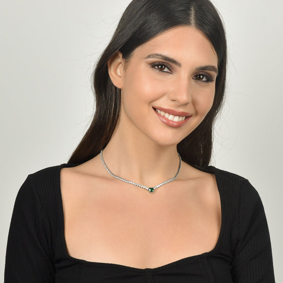 COLLIER DE TENNIS EN ACIER POUR FEMMES AVEC CRISTAUX BLANCS ET COEUR EN CRISTAL VERT