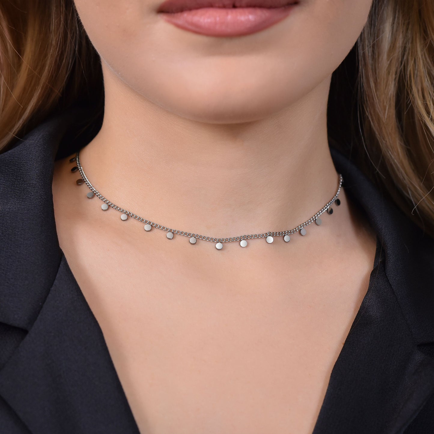 COLLIER EN ACIER POUR FEMMES AVEC CERCLES