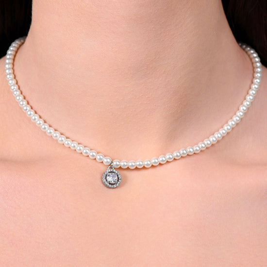 COLLIER EN ACIER, PERLES ET ZIRCON BLANC