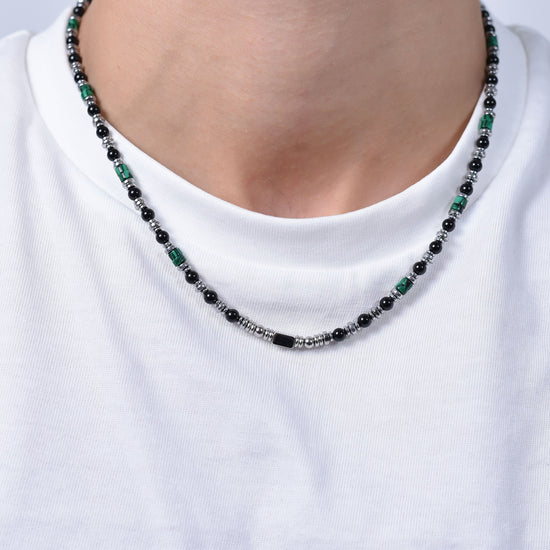 COLLIER HOMME EN ACIER AGATE NOIRE