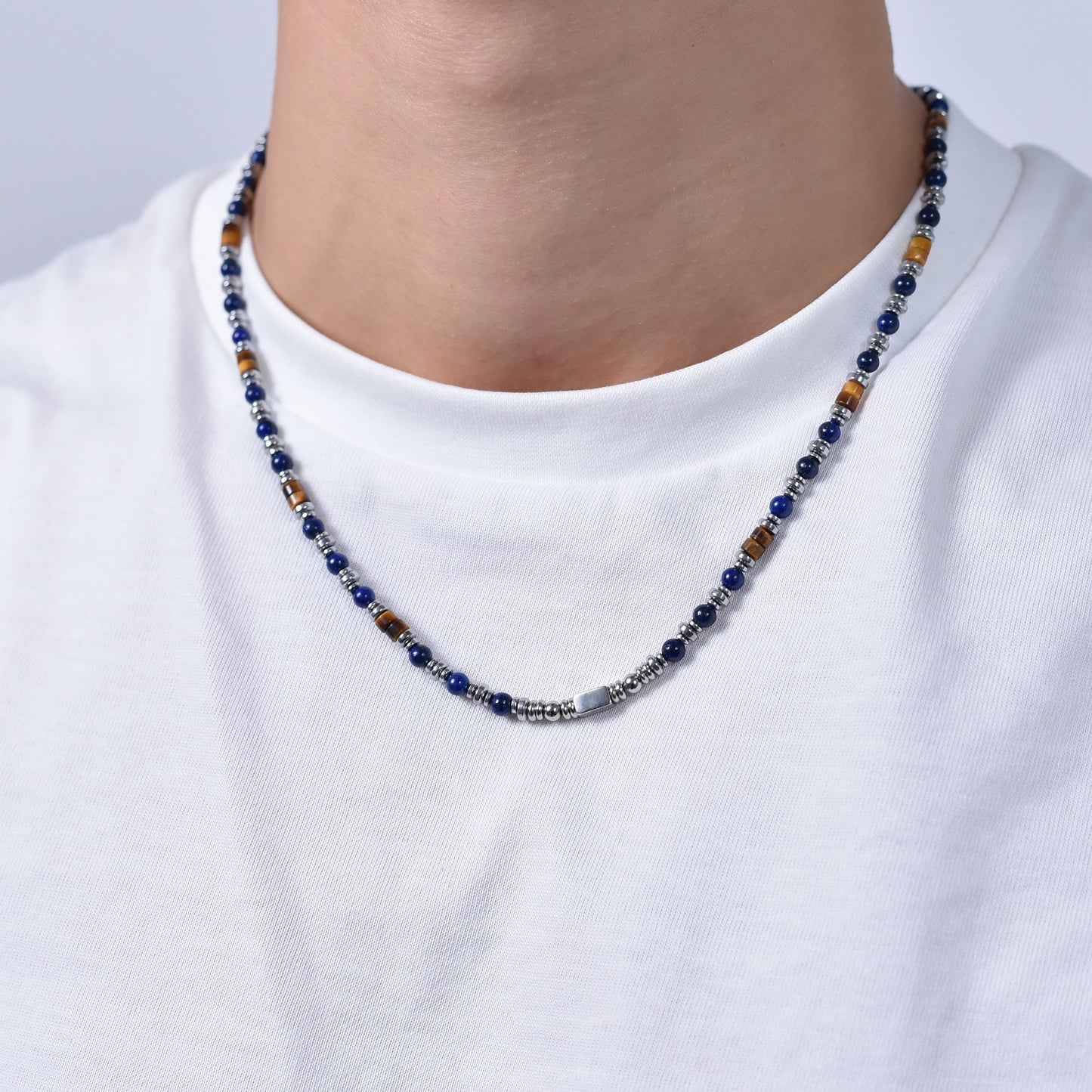 COLLIER HOMME EN ACIER AVEC PIERRE LAPIS