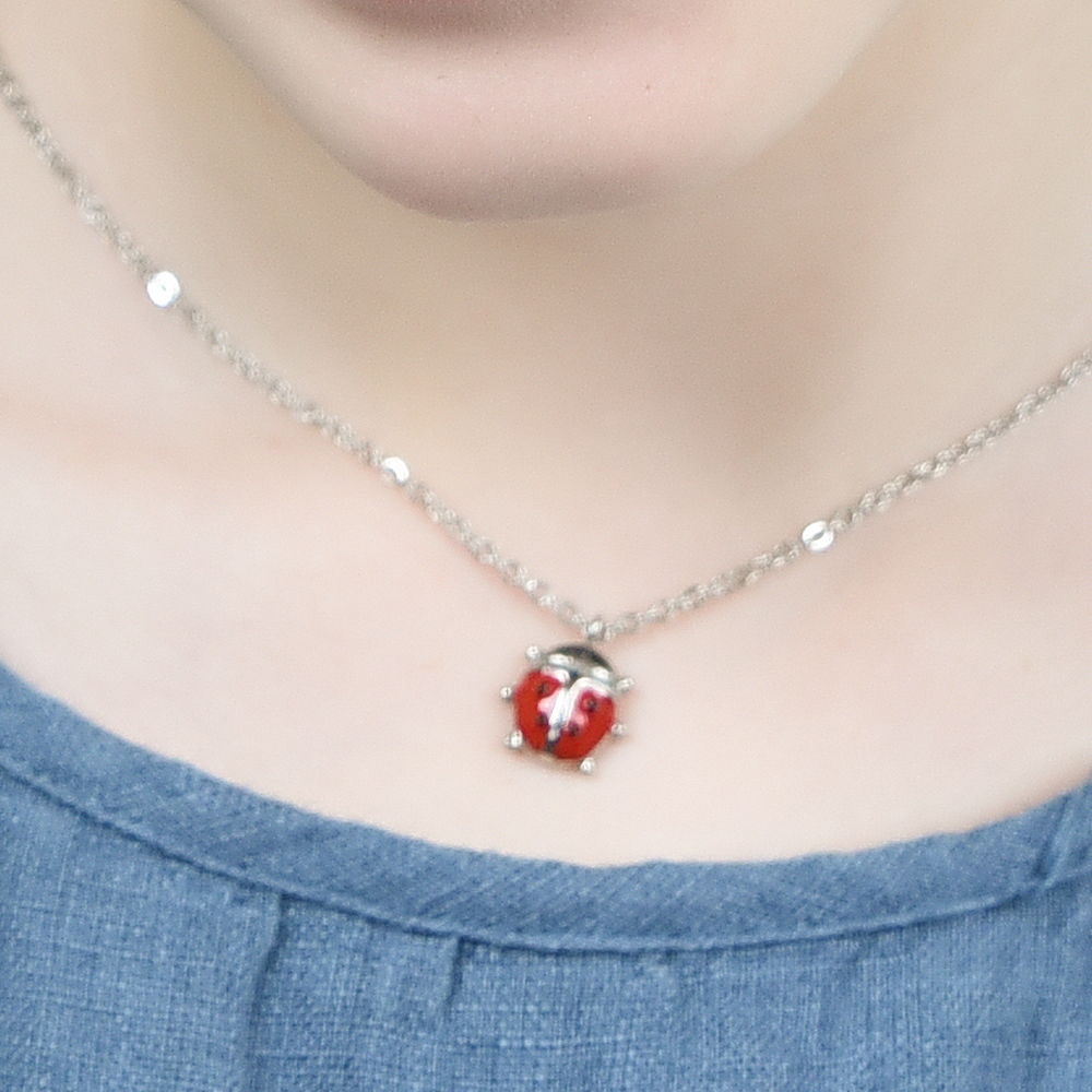 COLLIER EN ACIER POUR FILLE AVEC COCCINELLE