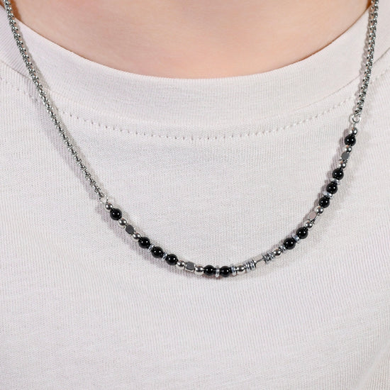 COLLIER BÉBÉ EN ACIER AVEC PIERRES NOIRES ET GRISES