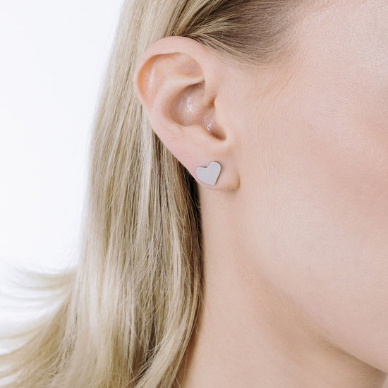 BOUCLES D'OREILLES CŒUR EN ACIER POUR FEMMES