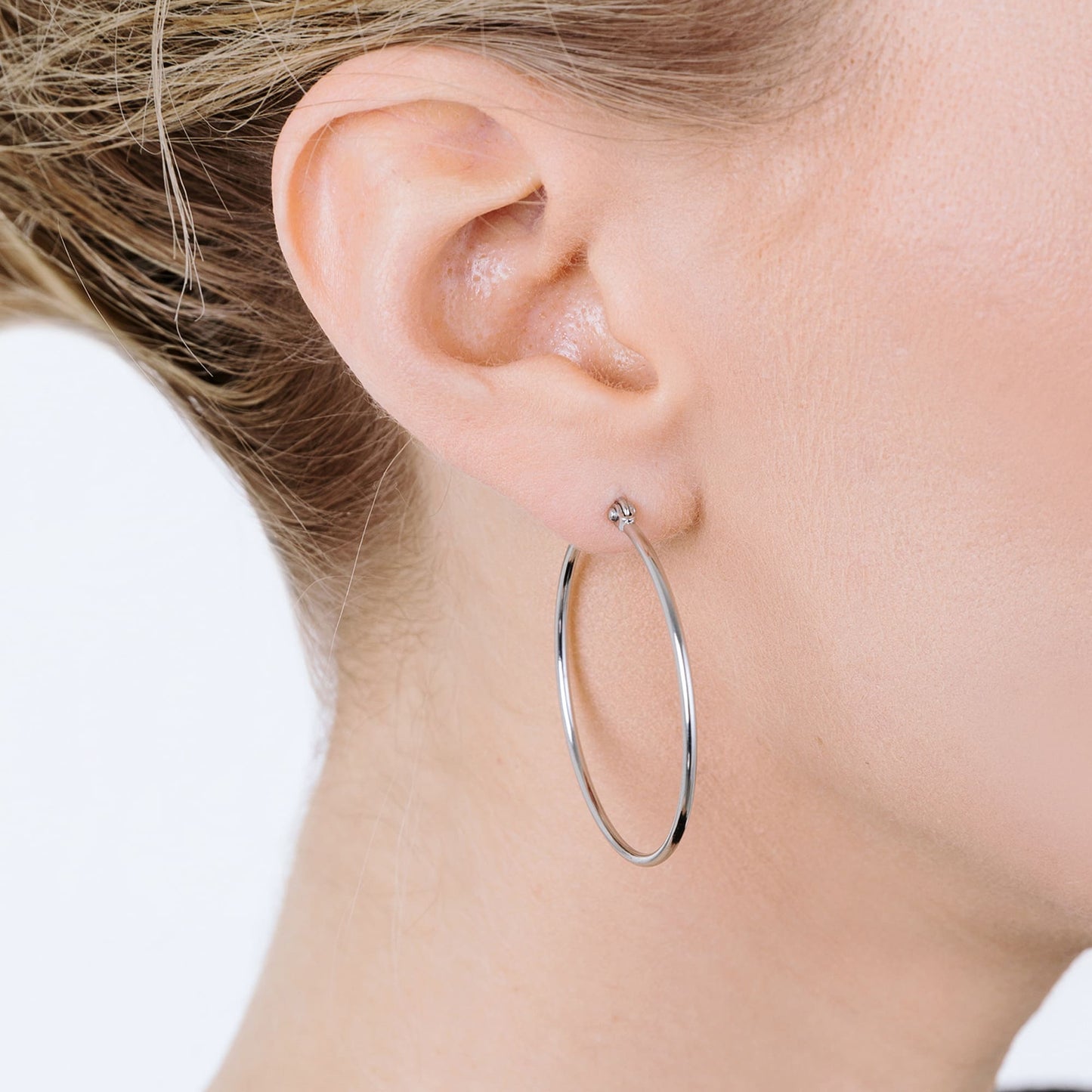 BOUCLES D'OREILLES POUR FEMMES EN ACIER PLAQUÉ OR, D'UN DIAMÈTRE DE 35 MM